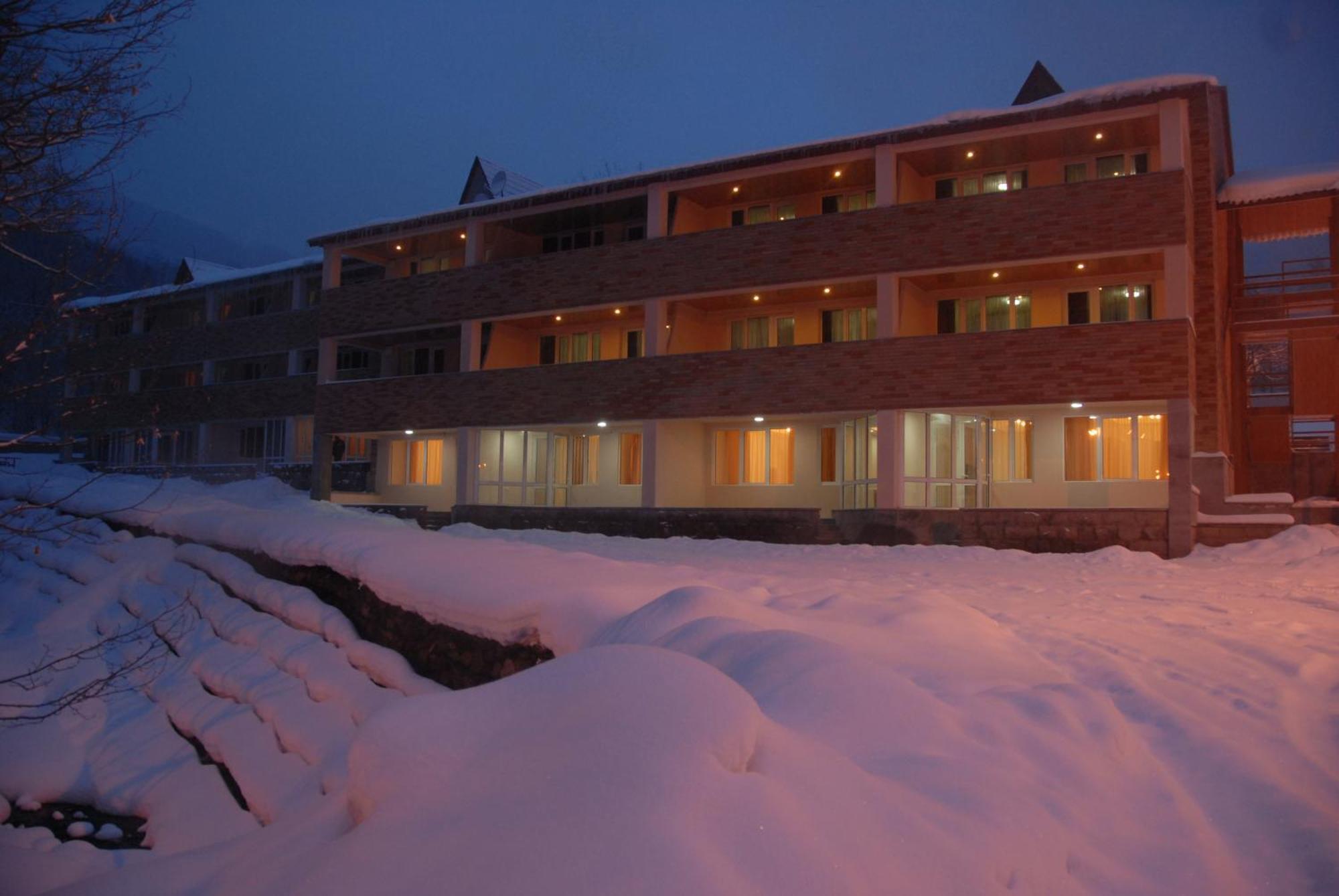 Tsaghkahovit Hotel Tsaghkadzor Esterno foto